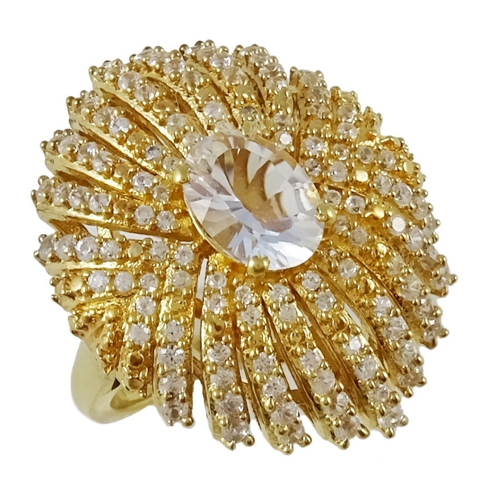 🎁NWT: Gold Petalite Waterfall Ring